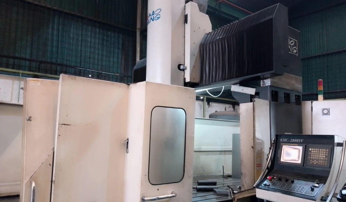 Double - Column Machining Center