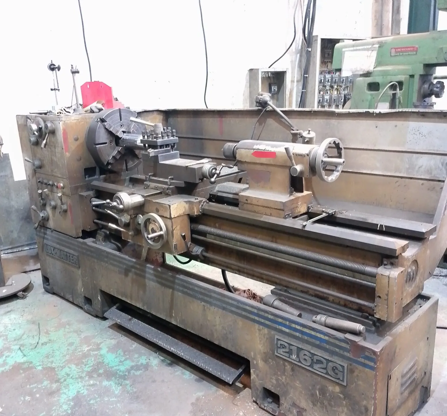 LATHE LUX MATTER