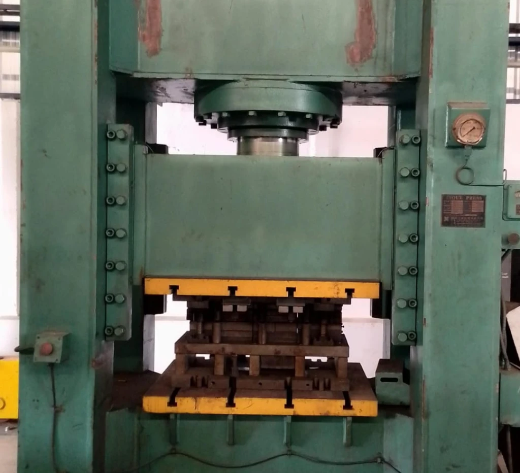 Press Machine INOUE HYDRAULIC PRESS MACHINE 2 ~blog/2024/9/5/untitled